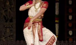 印度舞蹈基本动作 印度舞蹈基本动作