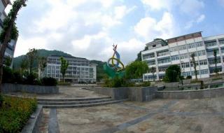 铜仁职业技术学院 铜仁职业技术学院